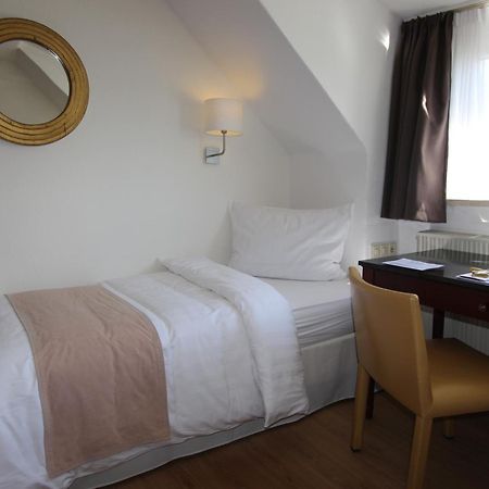 Boutique Hotel Restaurant Hollerather Hof Hellenthal Chambre photo