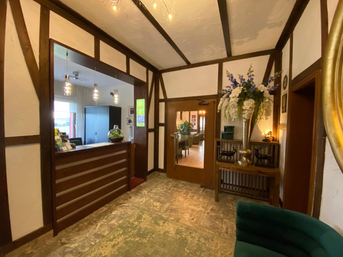 Boutique Hotel Restaurant Hollerather Hof Hellenthal Extérieur photo