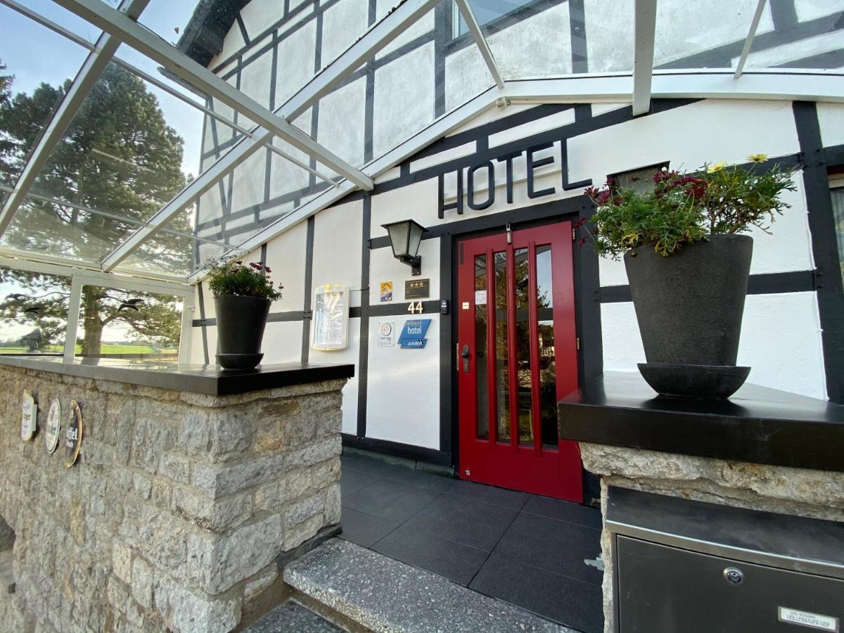 Boutique Hotel Restaurant Hollerather Hof Hellenthal Extérieur photo