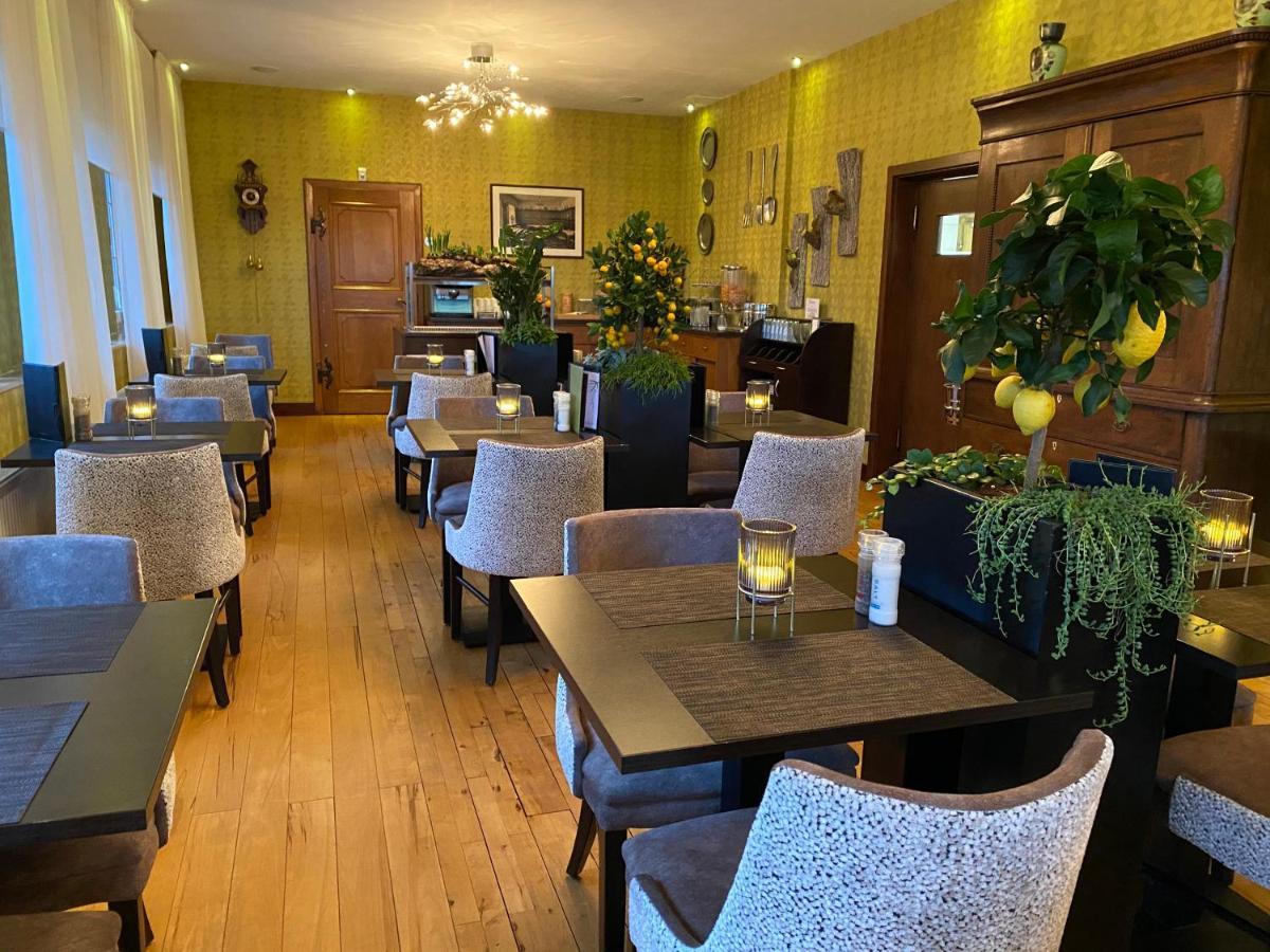 Boutique Hotel Restaurant Hollerather Hof Hellenthal Extérieur photo