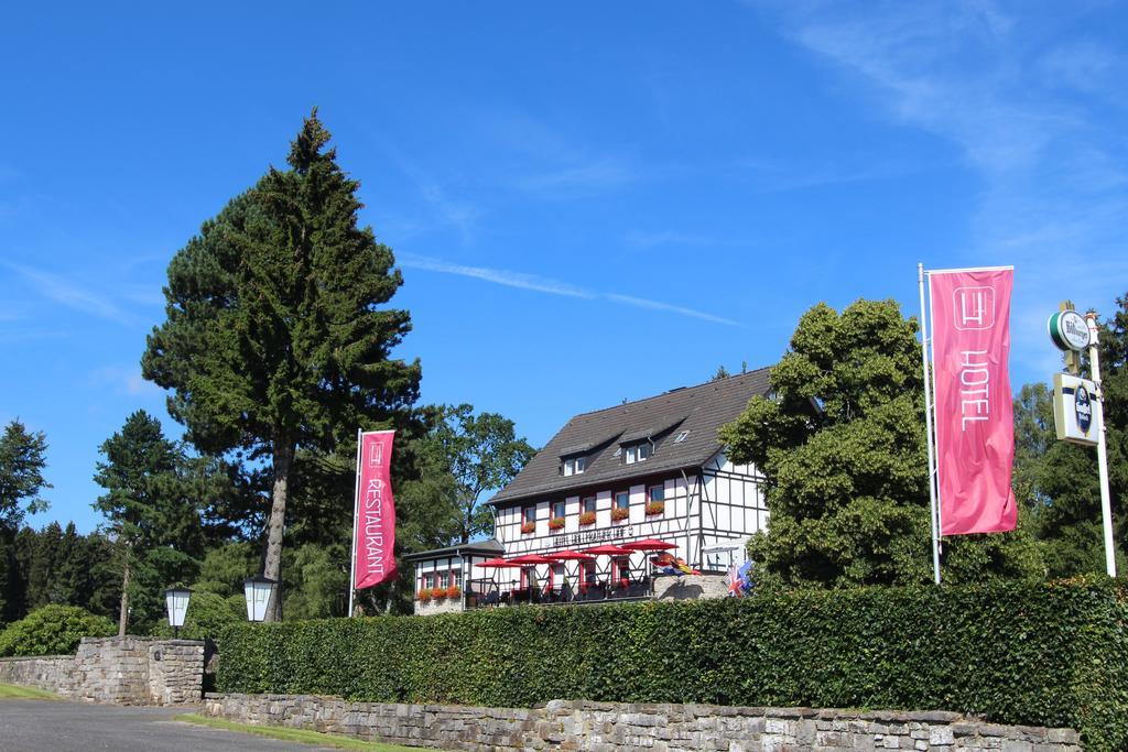 Boutique Hotel Restaurant Hollerather Hof Hellenthal Extérieur photo