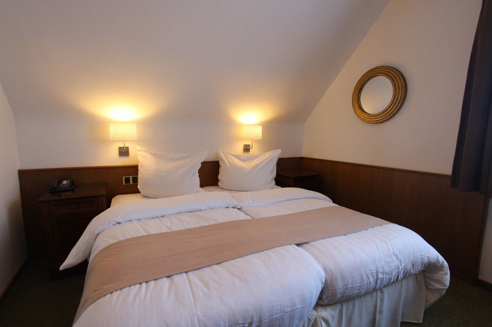 Boutique Hotel Restaurant Hollerather Hof Hellenthal Extérieur photo
