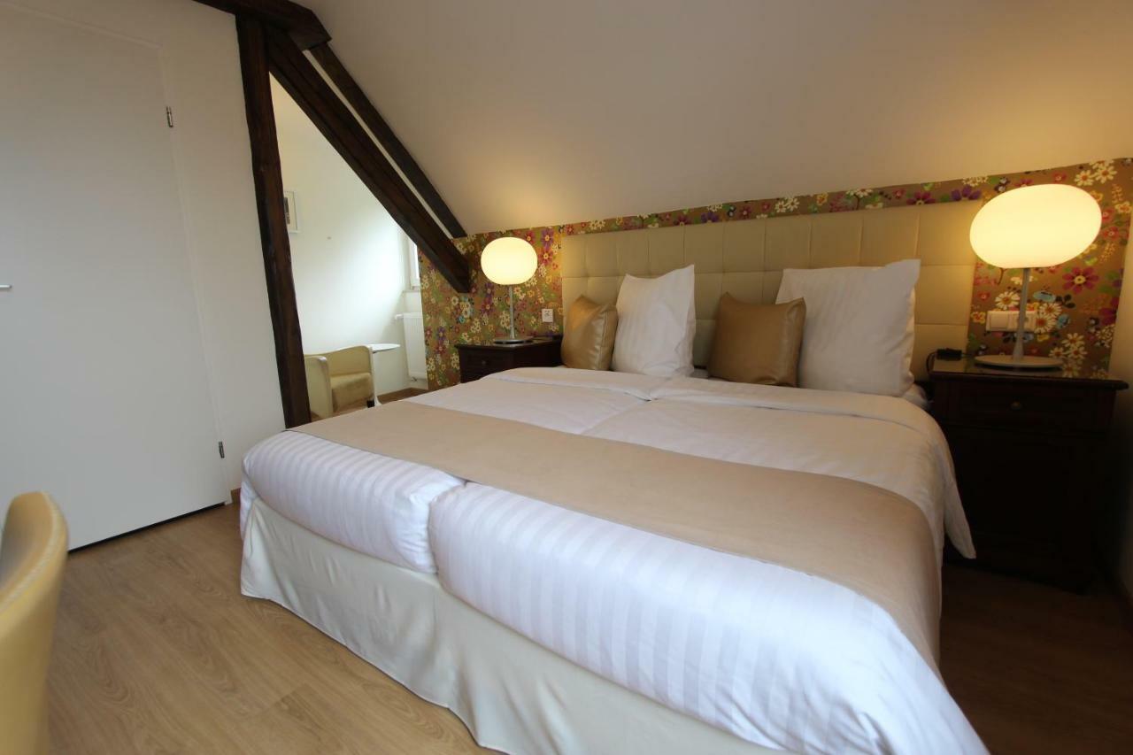 Boutique Hotel Restaurant Hollerather Hof Hellenthal Extérieur photo
